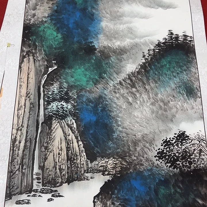 国画福利待遇多多开心