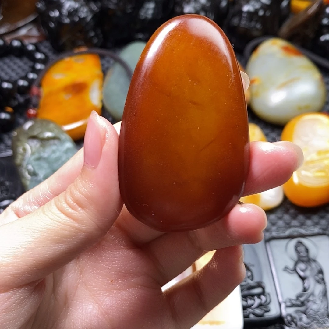 和田玉未镶嵌挂件颂*