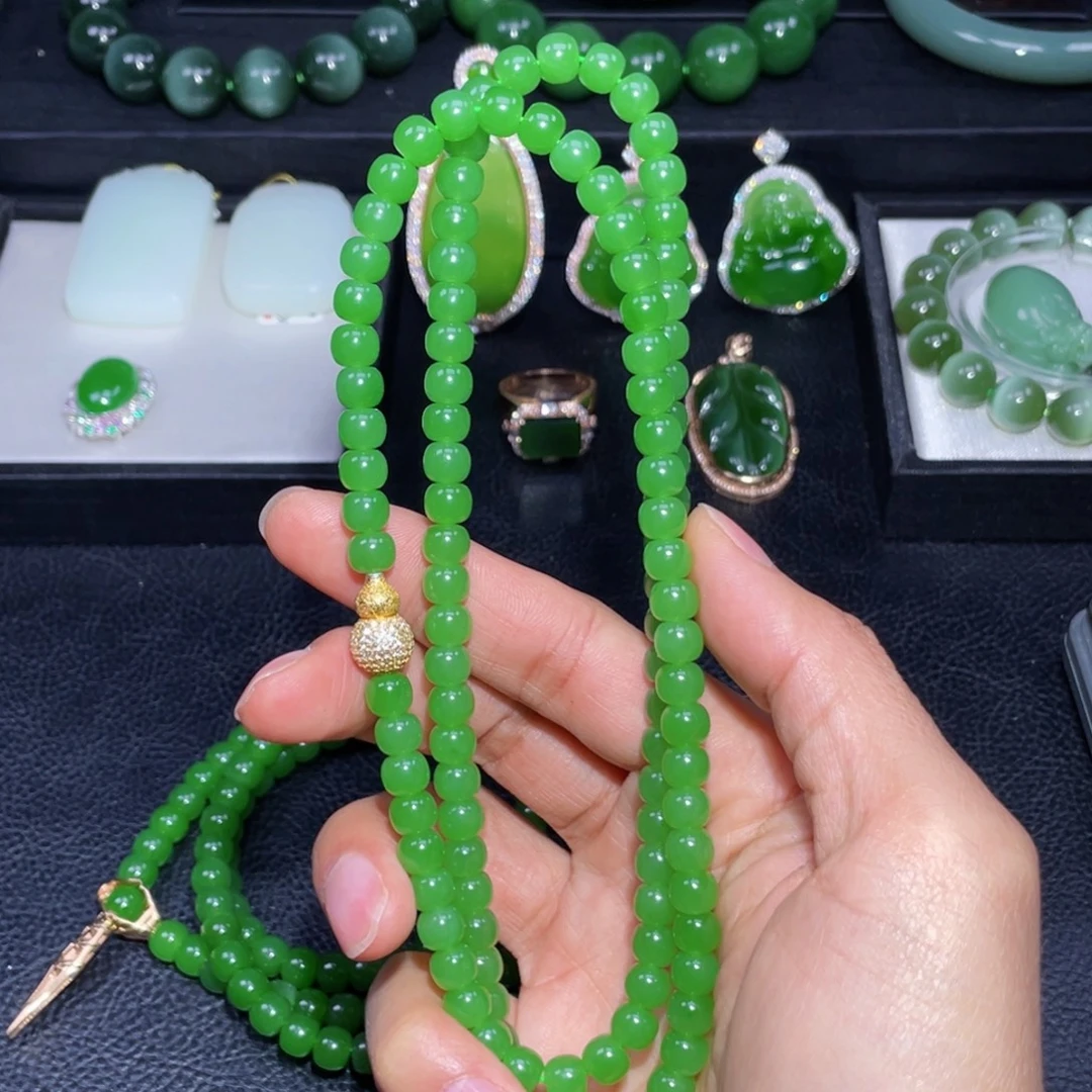 承***霄和田玉未镶嵌挂件