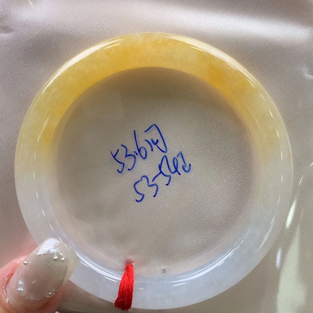 翡翠未镶嵌手镯53.6圆条