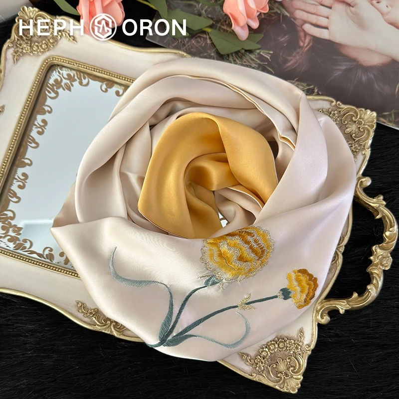 HEPHSORON苏绣丝巾礼盒妈妈款康乃馨刺绣薄款披肩桑蚕丝真丝围巾