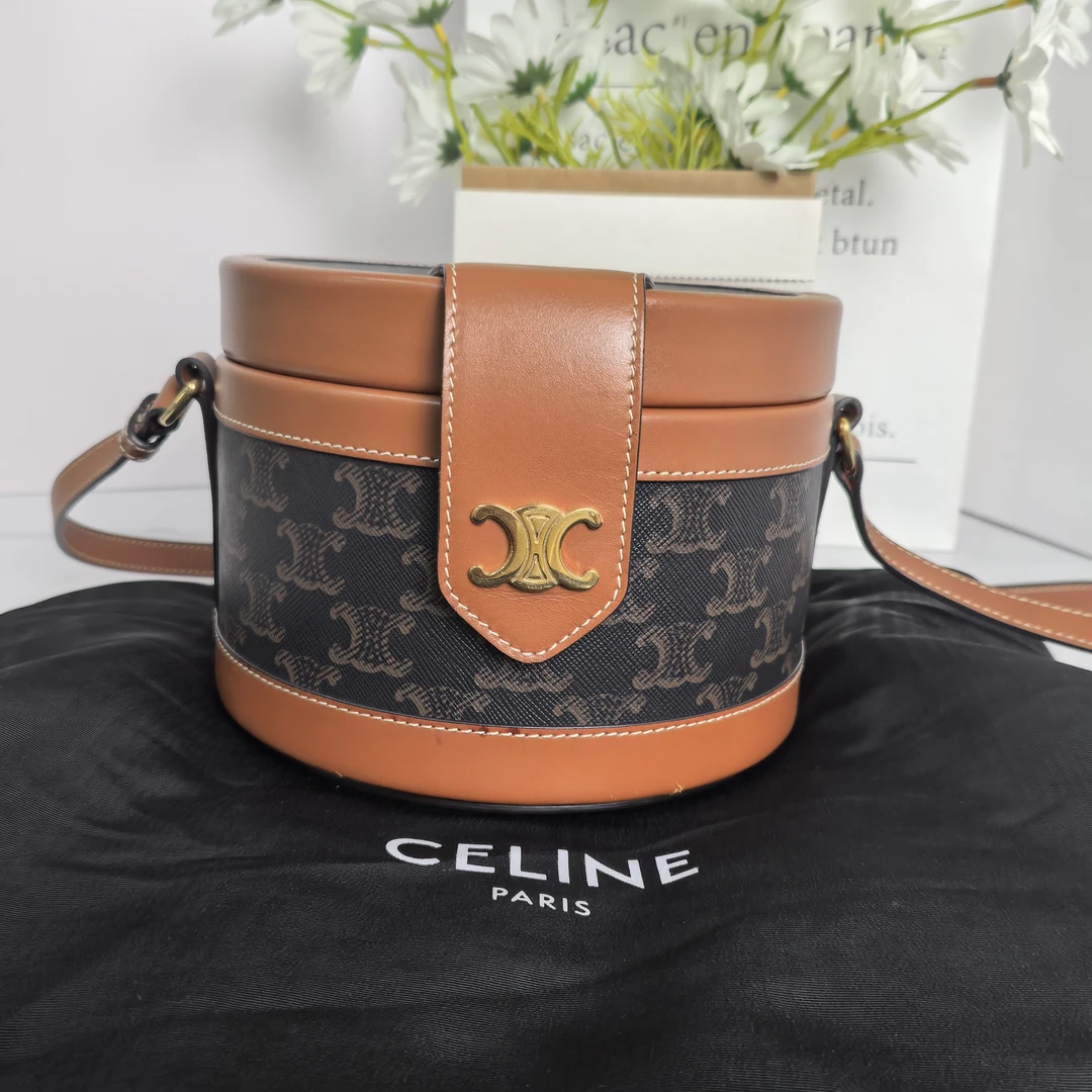 95新 Celine/思琳 Celine凯旋门老花圆桶盒子饭盒包