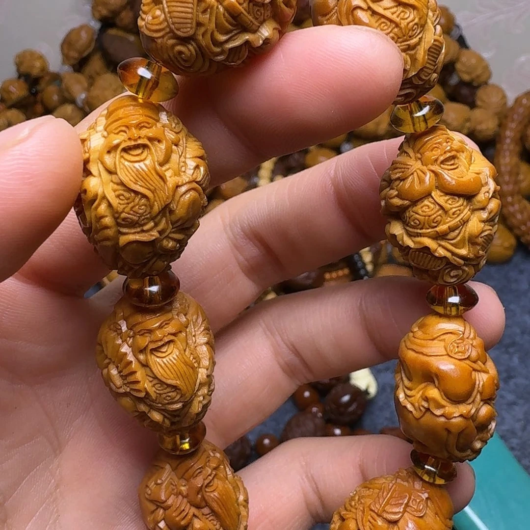 橄榄核手串缝合怪