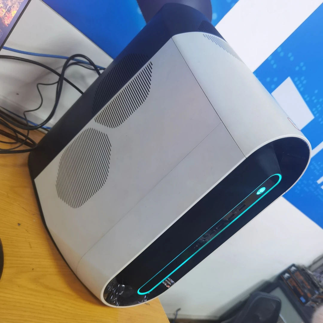 9新 ALIENWARE/外星人   AMDR10+R5 5600游戏主机