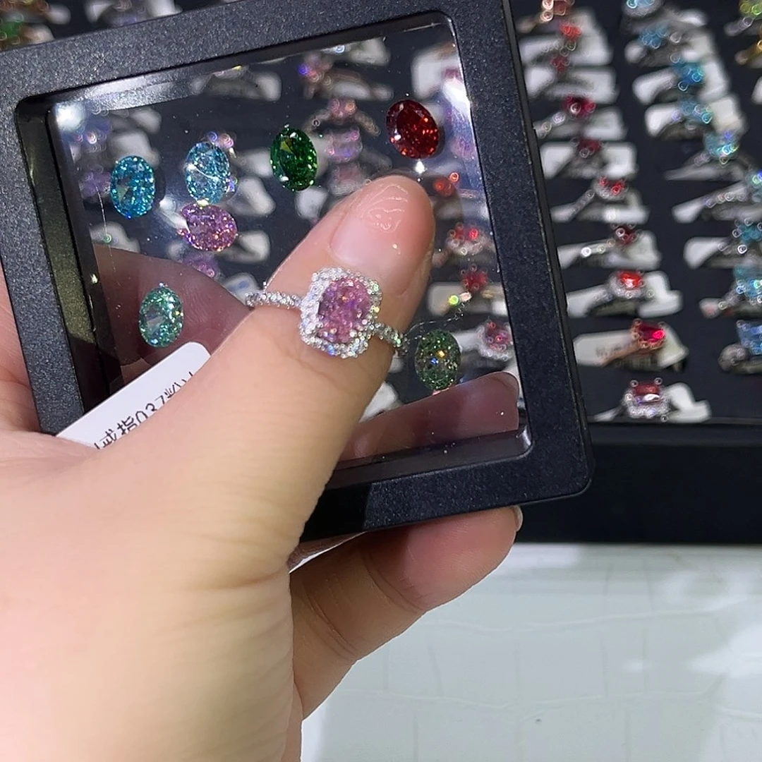 莫桑石非金属SH K白方包鸽子蛋-16（换红冰花）