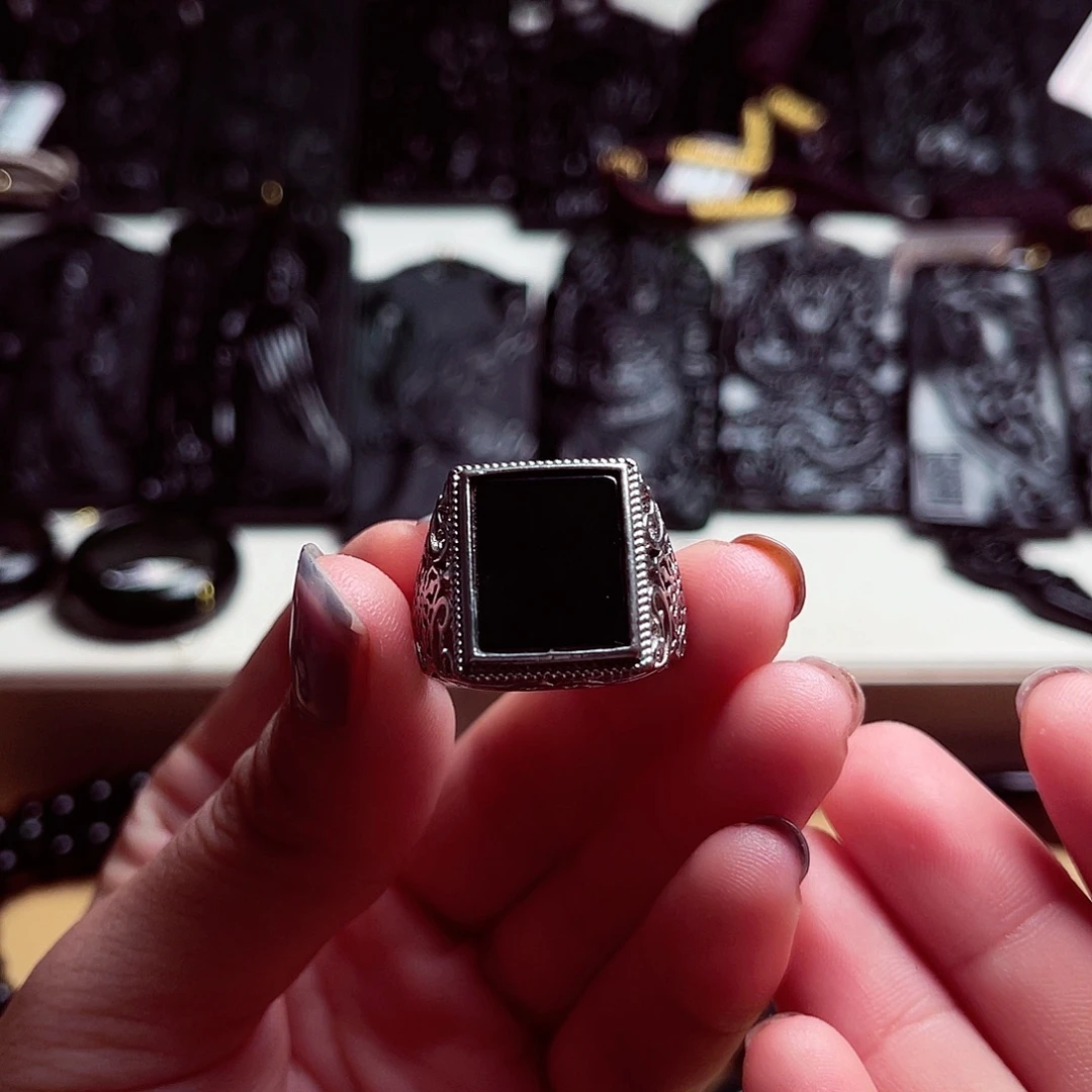 拍下所见即所得马鞍戒