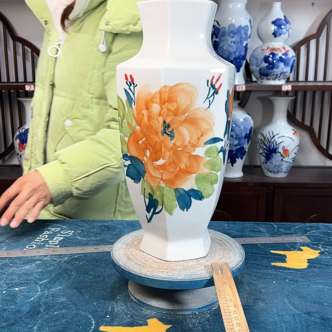 摆件景德镇陶瓷6黄牡