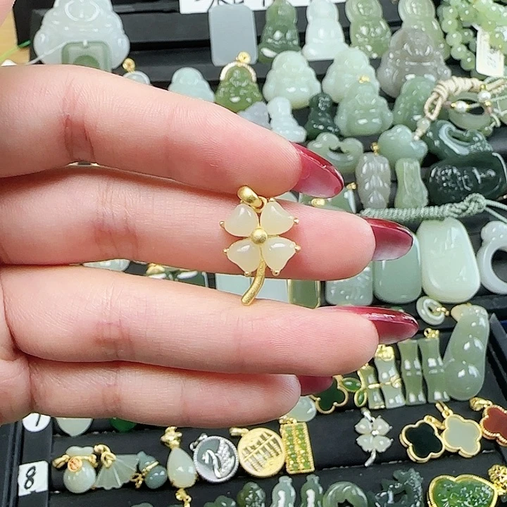 和田玉银S925镶嵌颈饰