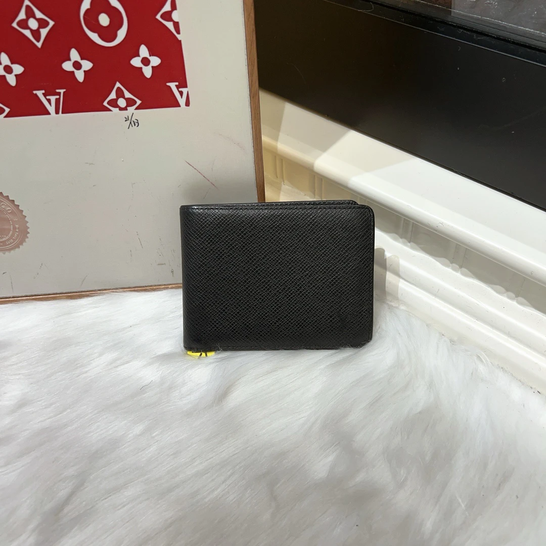 95新 LouisVuitton/路易威登 lv对折男士钱包 cj3600