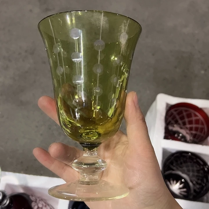 水晶玻璃平底款微瑕一个