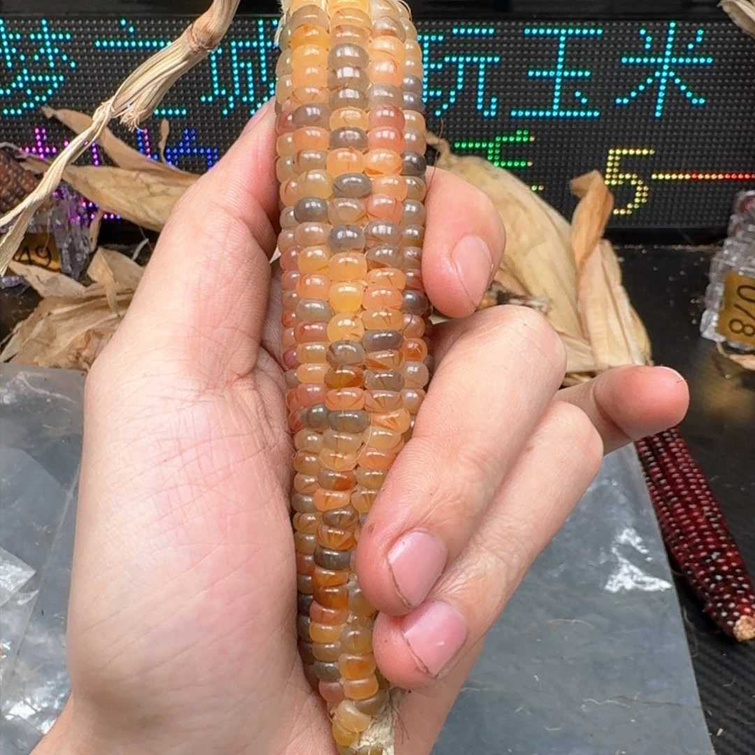 柏香籽/百香籽吊坠M**y