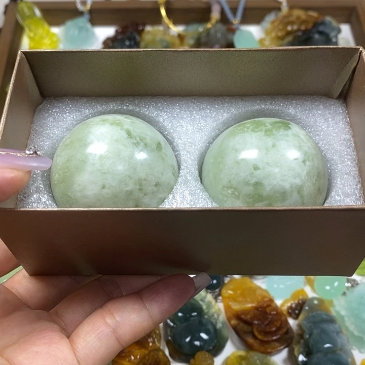 蛇纹石玉未镶嵌手球