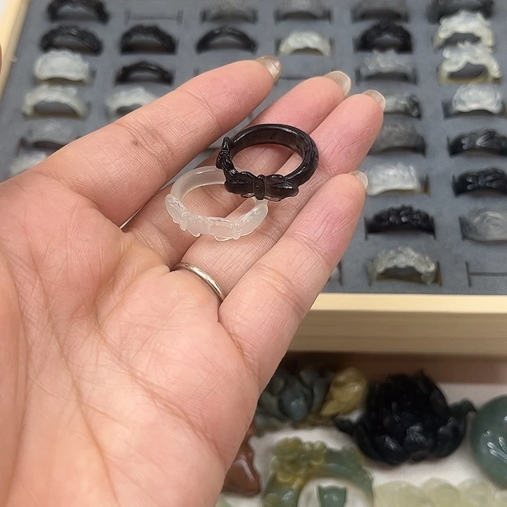 *****蛇纹石玉合金戒指