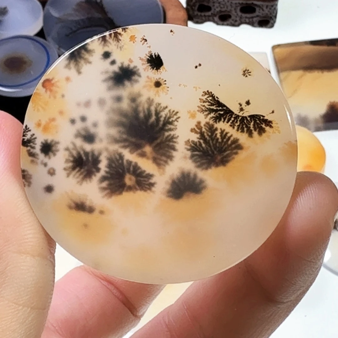 玛瑙/玉髓未镶嵌珠宝半成品