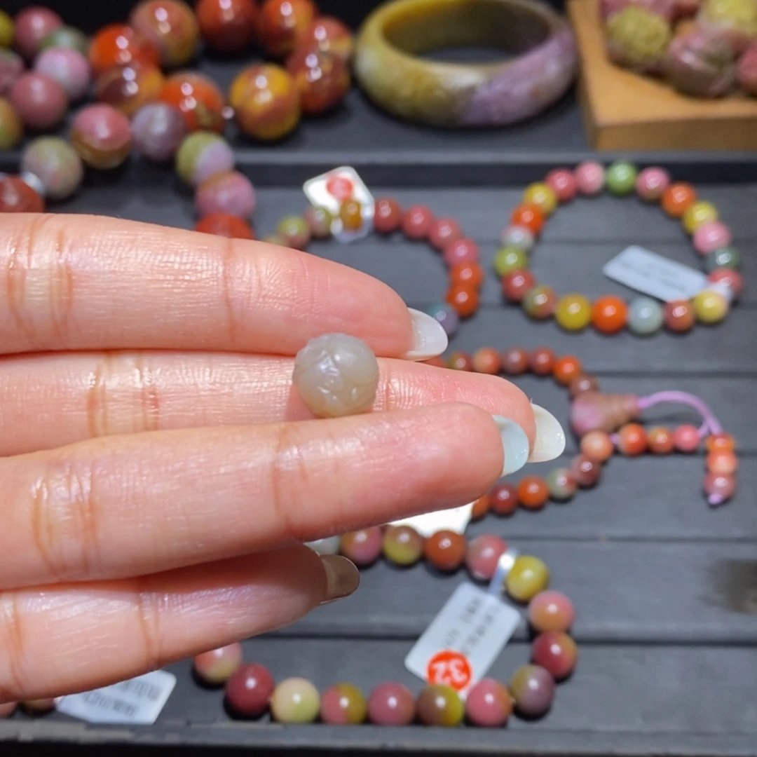 【闪购商品】未镶嵌手链玛瑙/玉髓盐源玛瑙