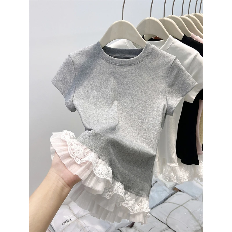 HONG JIA LIN/虹嘉琳蕾丝拼接正肩短袖t恤女大码显瘦别致花边上衣