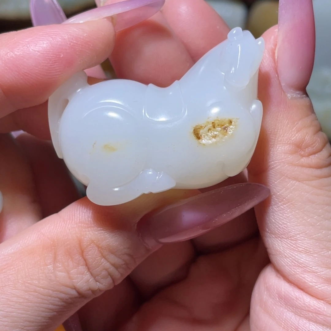 塞***马颈饰未镶嵌和田玉（子料）