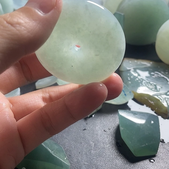 定制翡翠未镶嵌翡翠是真的好喜欢