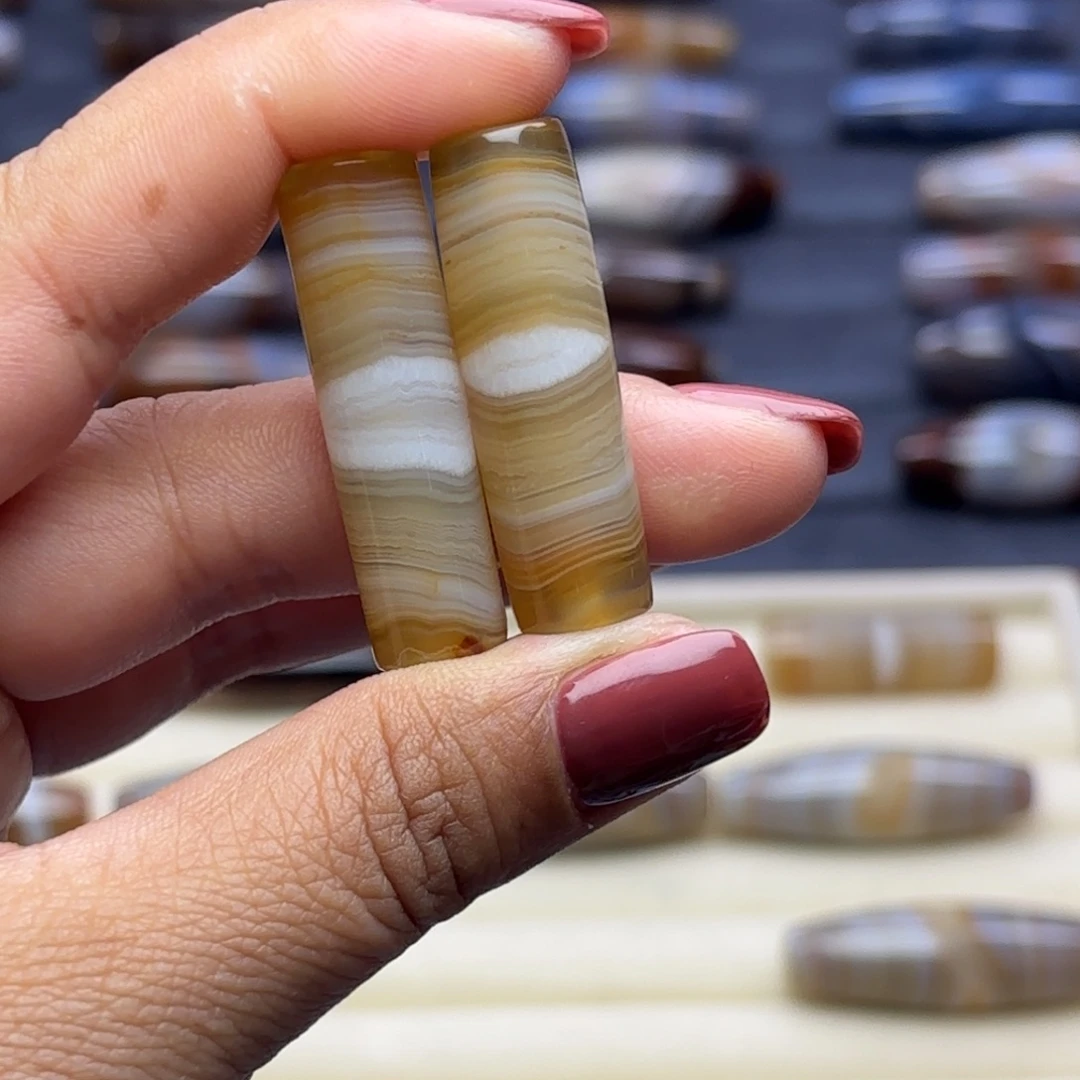 浅***风玛瑙/玉髓未镶嵌颈饰