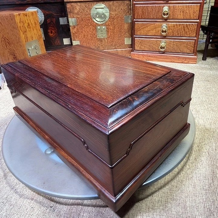 交趾黄檀（大红酸枝）