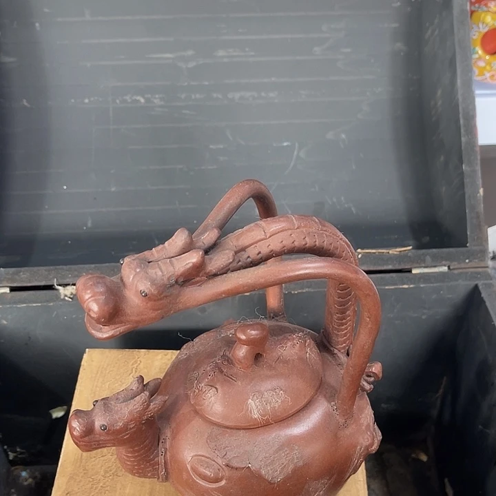茶壶紫泥原矿泥料手工制作的一把紫砂壶