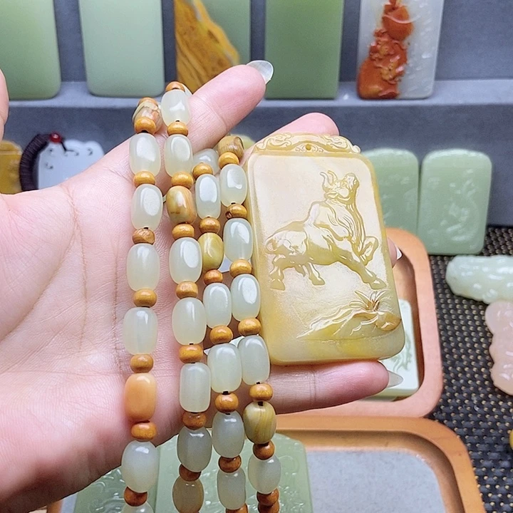 A***会新疆昆仑山脉料牛