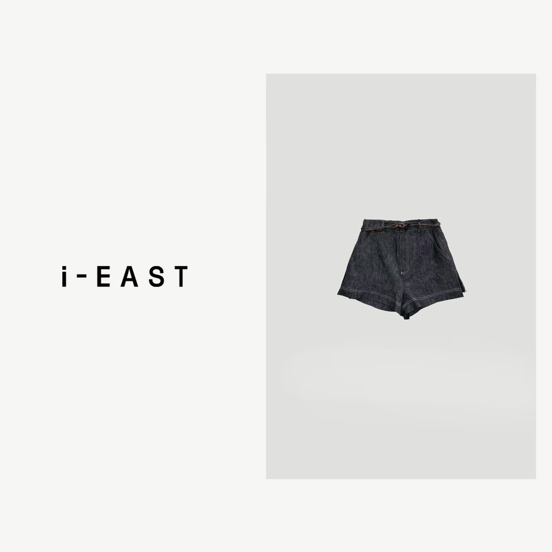 i-EAST 草生一春~ 显瘦时尚百搭腰带盘扣短裤-4X K32685