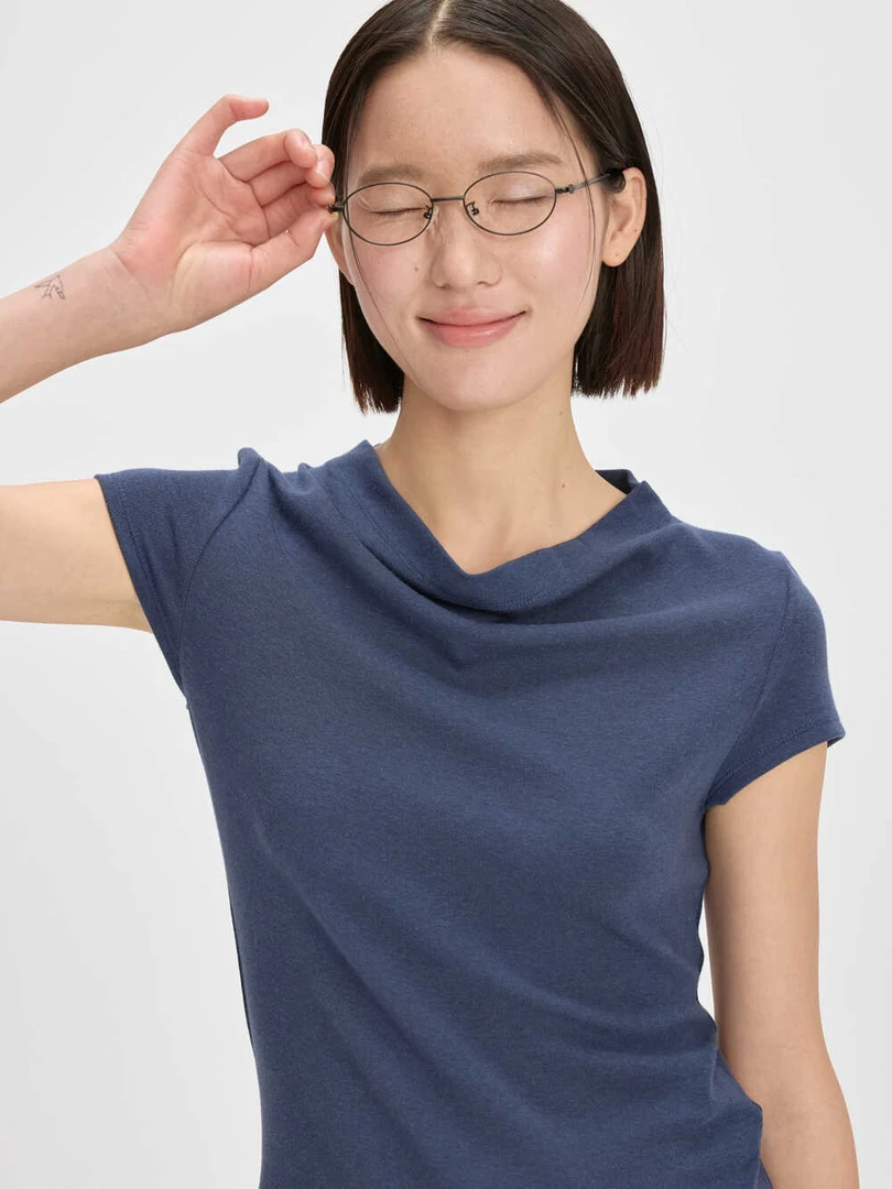 11574春季新款韩系设计感高级小众T恤