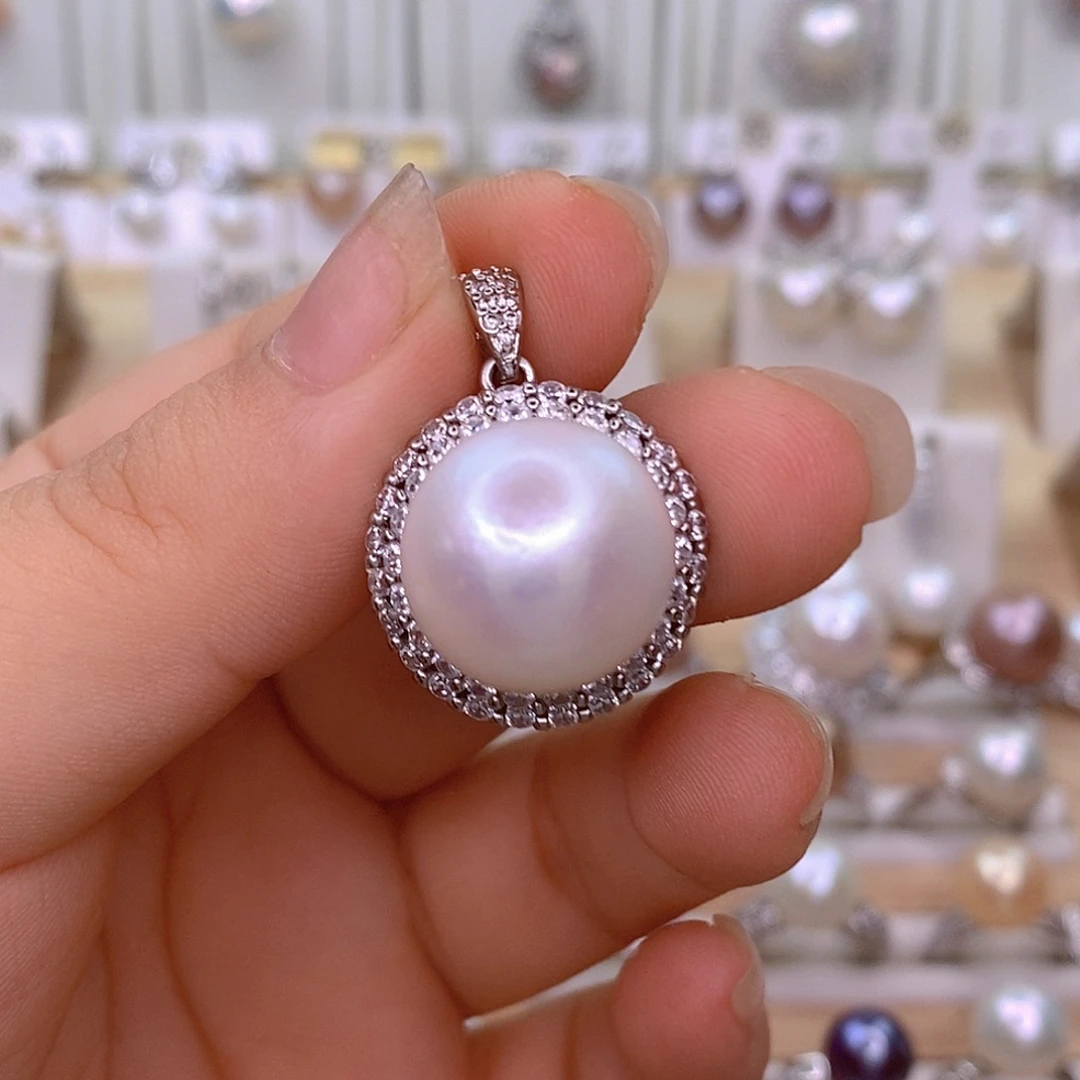 颈饰未镶嵌淡水珍珠