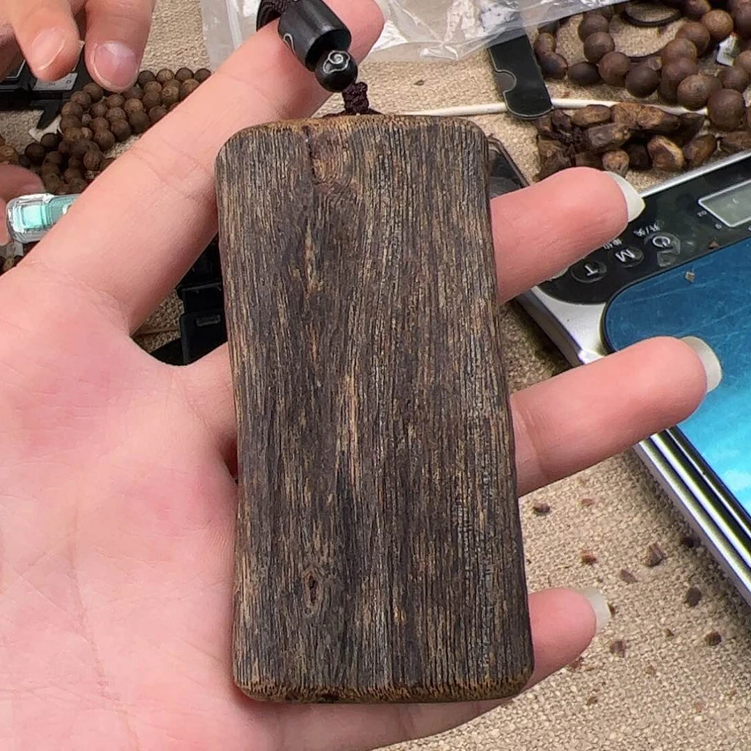 沉香碎屑沉香奇楠沉香沉浮无事牌28g原材料多样性发一