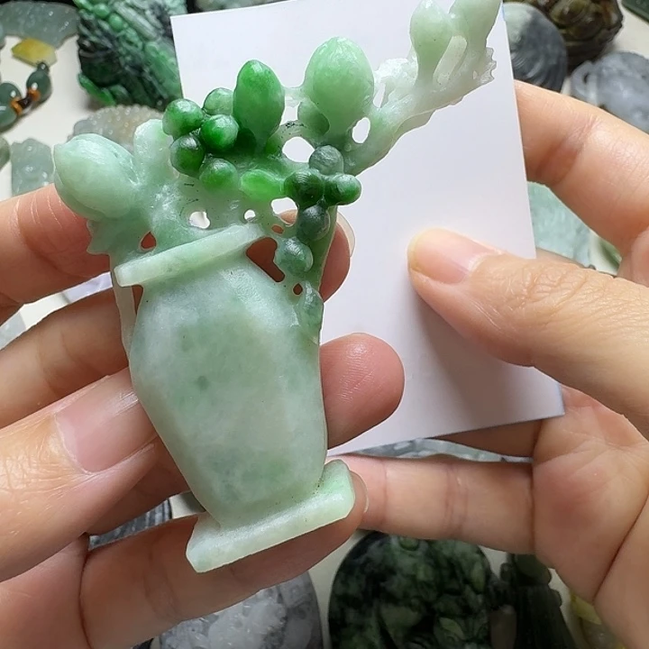 未镶嵌定制翡翠毛货