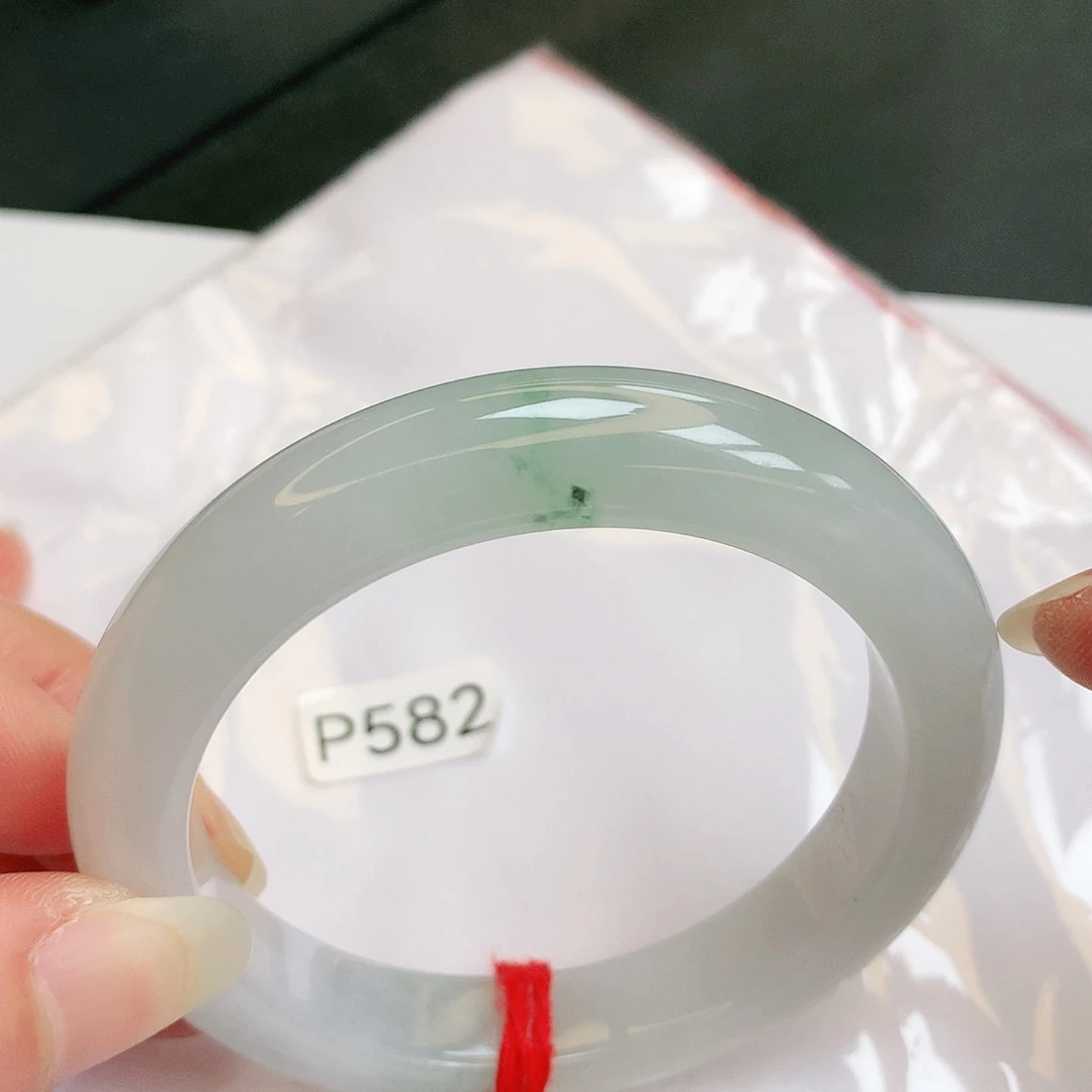 【闪购商品】翡翠手镯未镶嵌缅甸天然a货翡翠