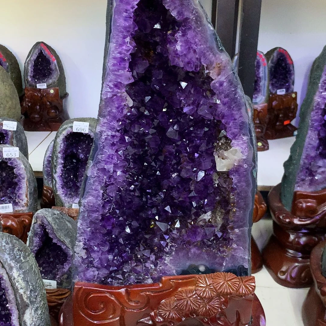 水晶大型摆件（非配饰）未镶嵌朱