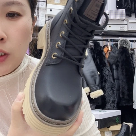 K69女士马丁真皮马丁单款