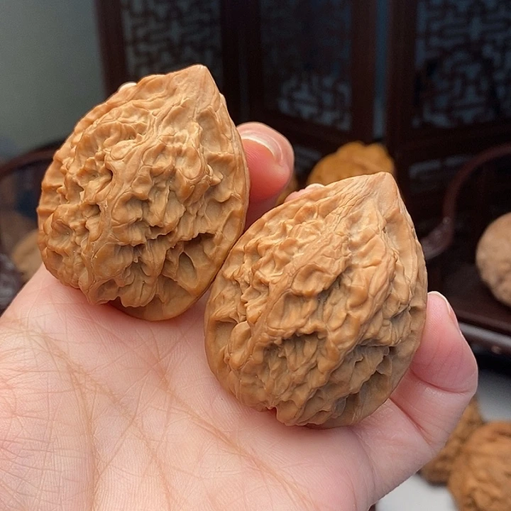 木质类吊坠鸡心38尺