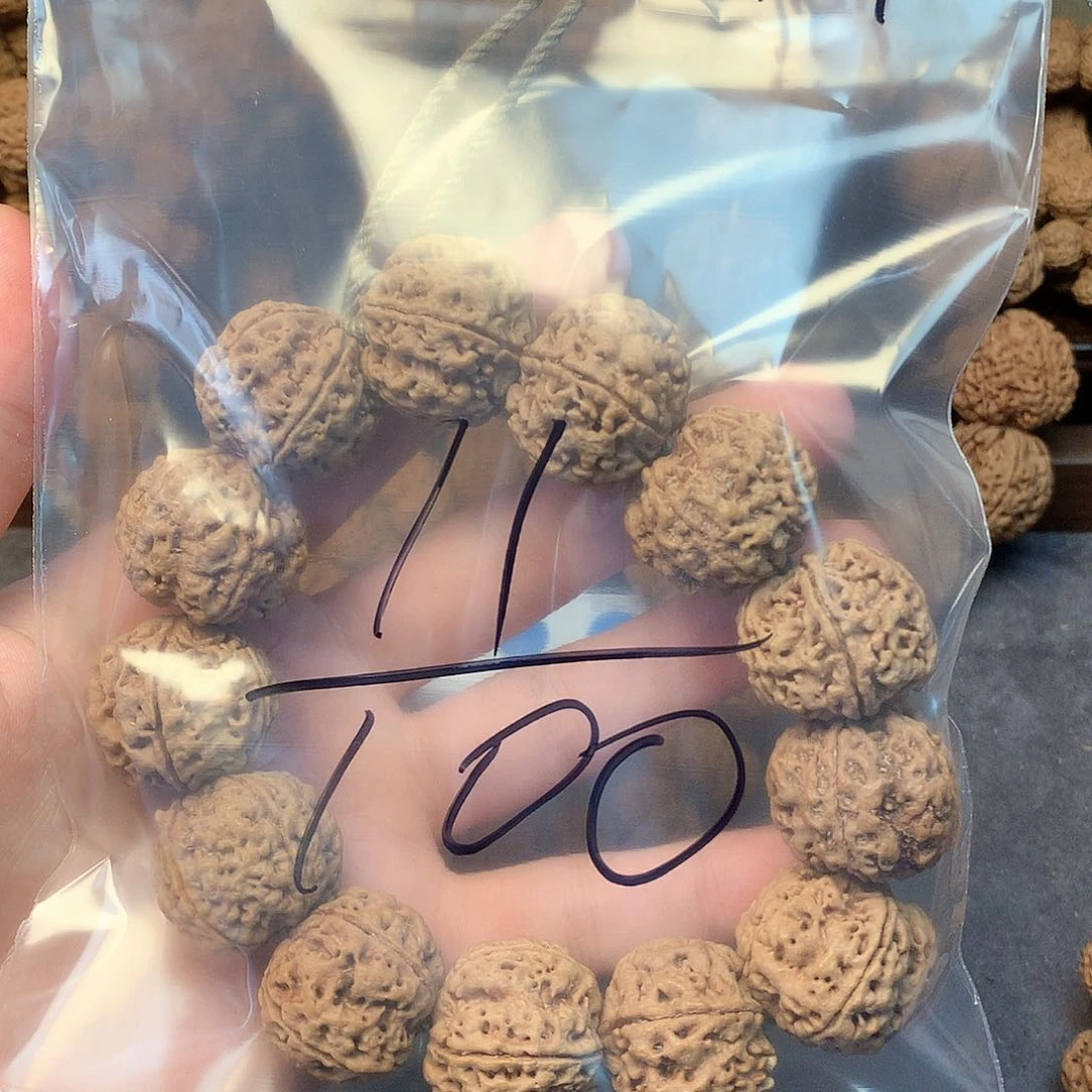 金刚菩提吊坠一**過11///////////