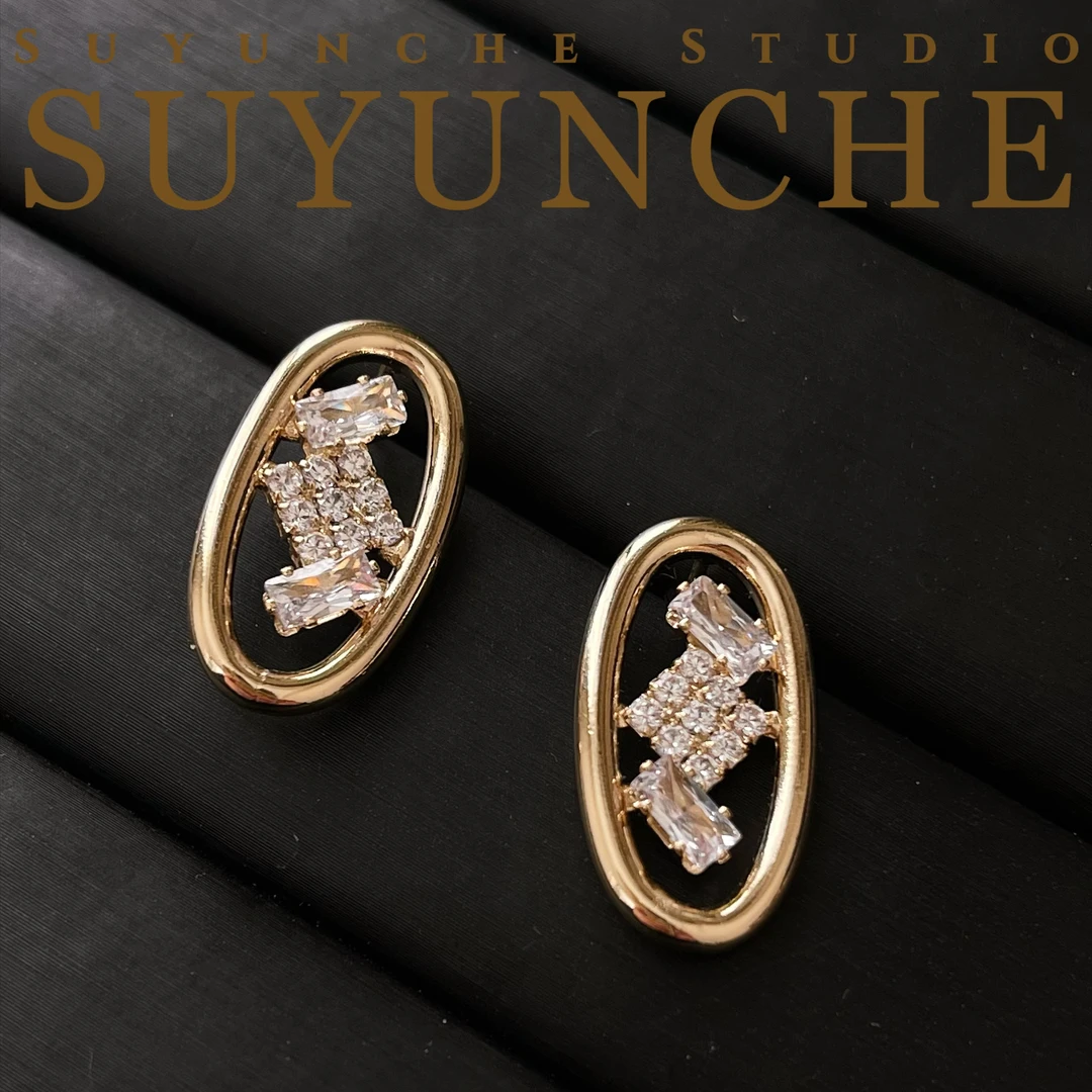 铜合金合成锆石耳饰 SuyuncheA96绿金色椭圆形轻奢精致耳钉耳环