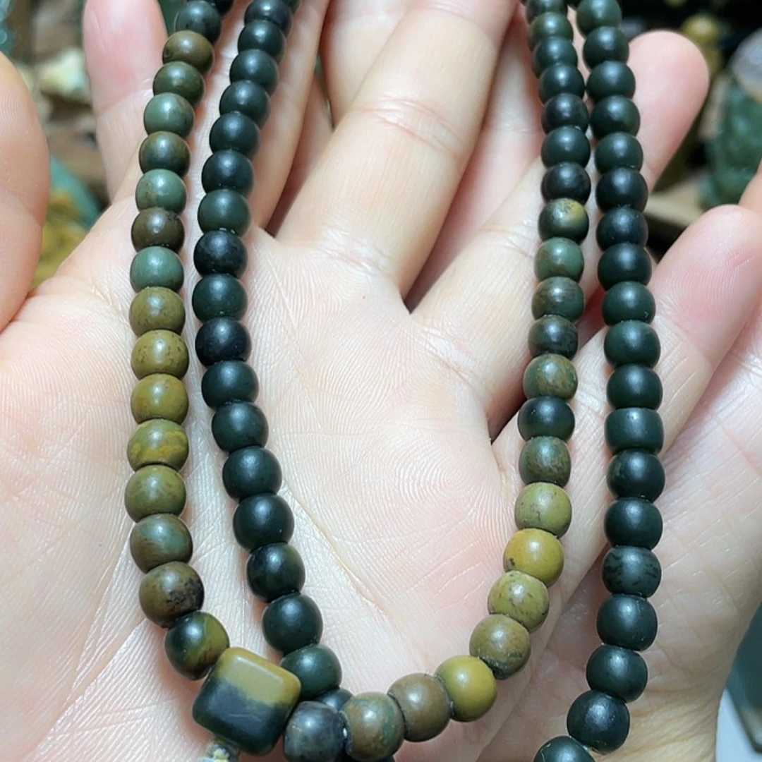 【闪购商品】未镶嵌岫岩河磨玉（透闪石质玉）挂件?***?