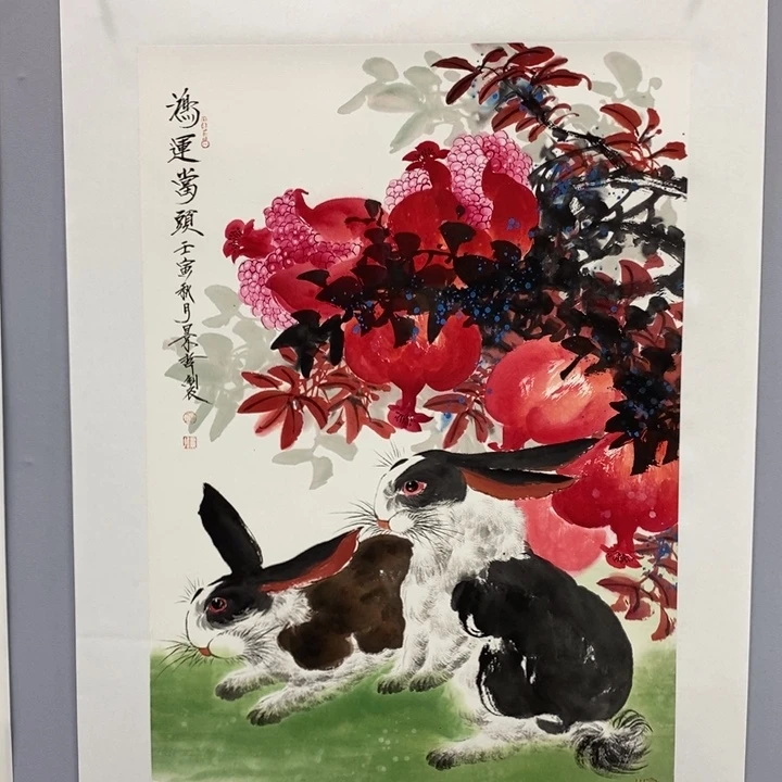 手绘作品等多种形式进行