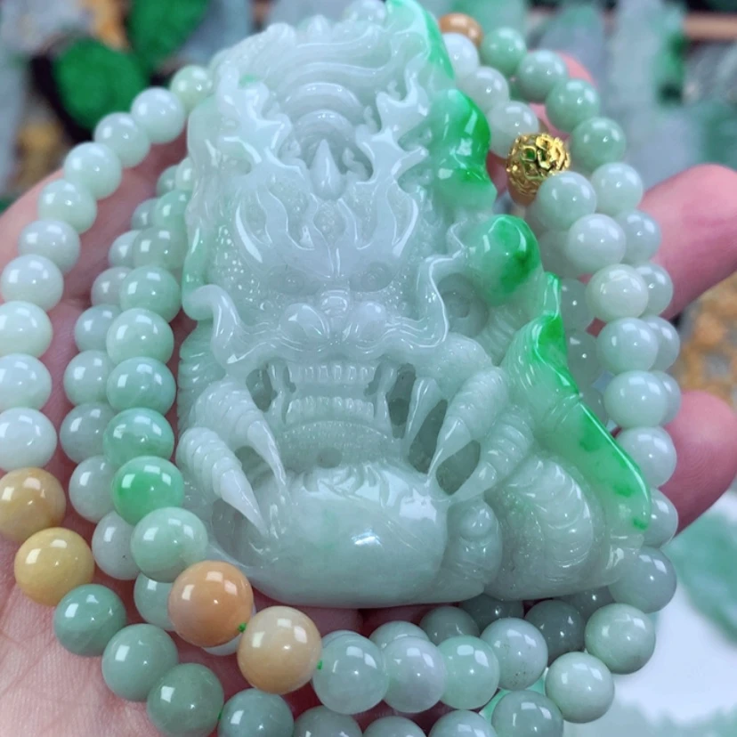 【闪购商品】翡翠未镶嵌吊坠(不含链)