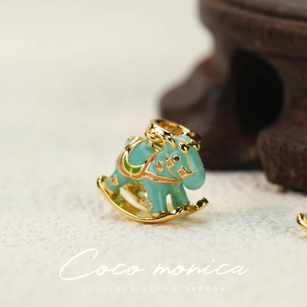 铜合金吊坠 【小霞珠宝】小马吊坠气质女王小众设计师精致挂坠AB274