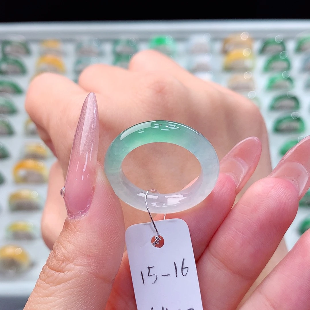 翡翠戒指未镶嵌15.16号