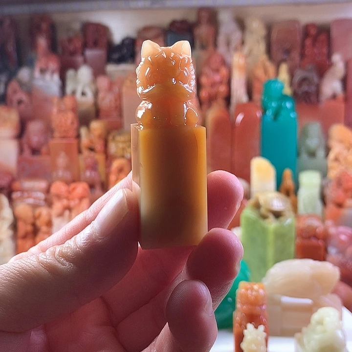寿山石印石醒狮印石