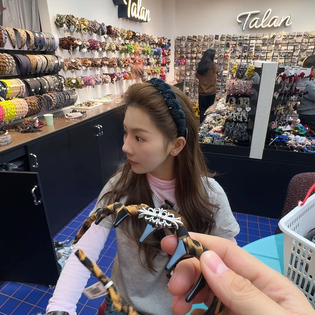 kk发箍哦哦哦哦哦哦哦