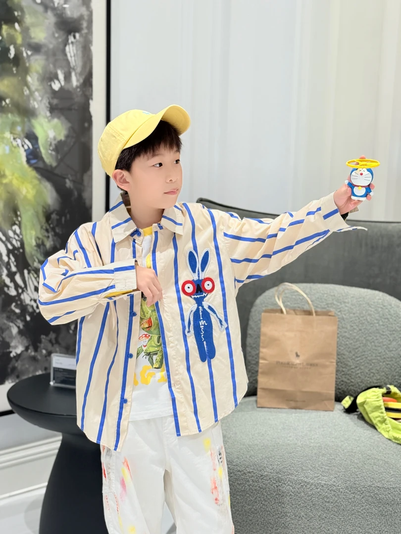 亿洋童装定制“比兔精灵”儿童限量款衬衫B5696