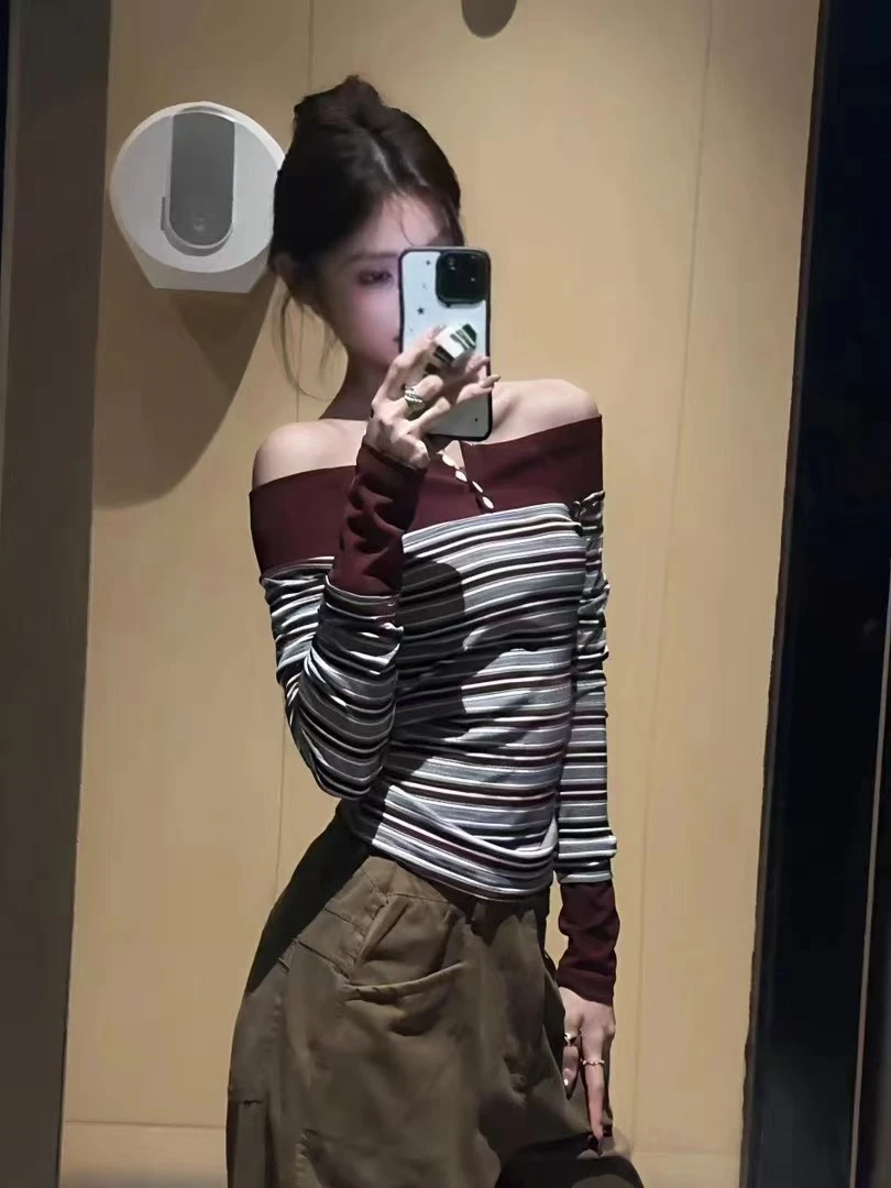 复古条纹拼接针织一字肩露肩修身长袖上衣女秋季设计感打底t恤