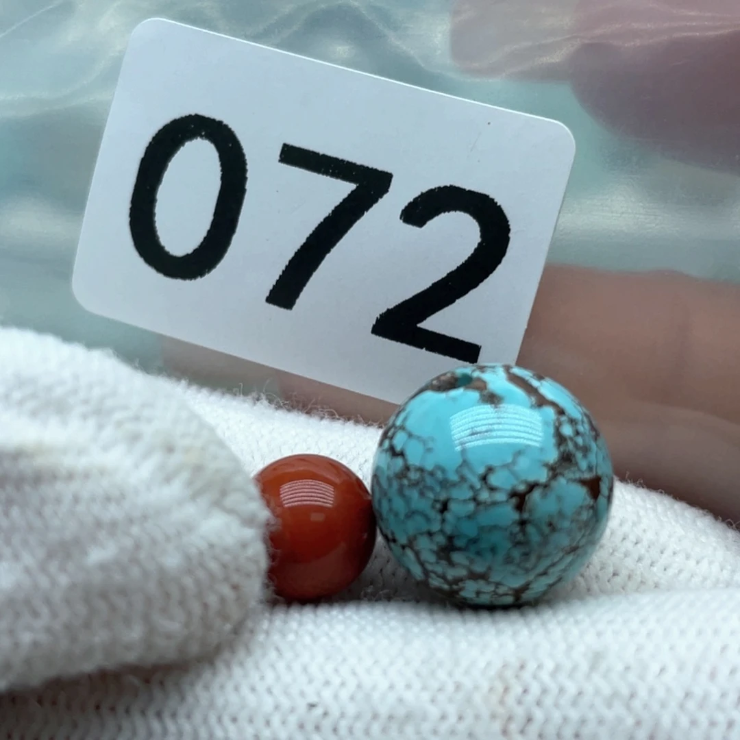 南红玛瑙未镶嵌珠宝奇石