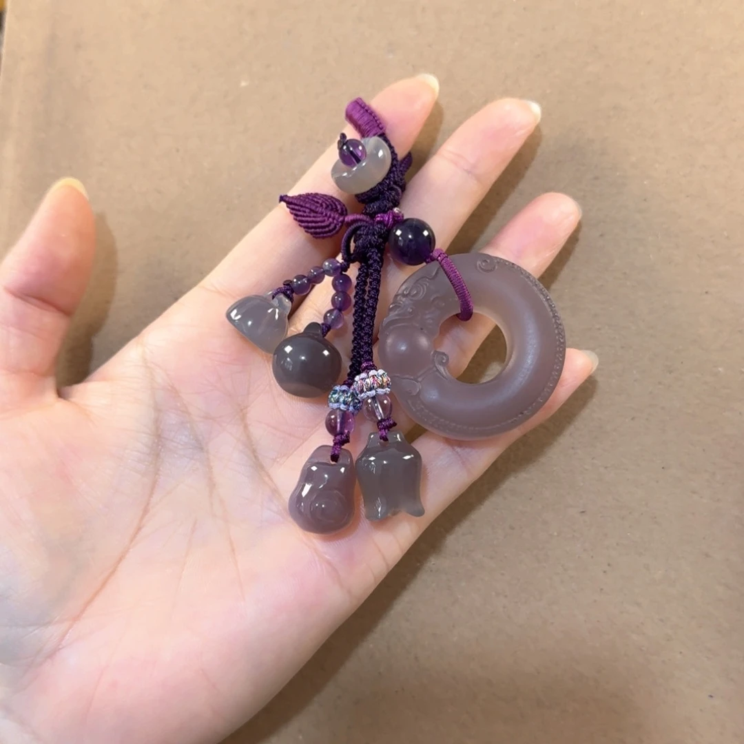 钱****玛瑙/玉髓钥匙挂件未镶嵌