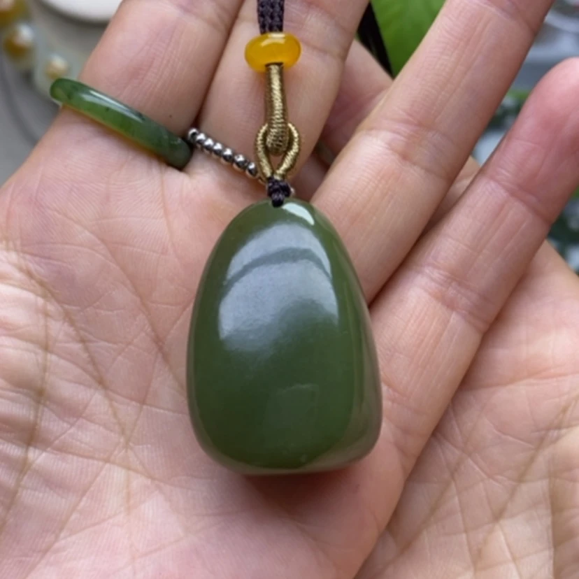 【闪购商品】未镶嵌岫岩河磨玉（透闪石质玉）挂件