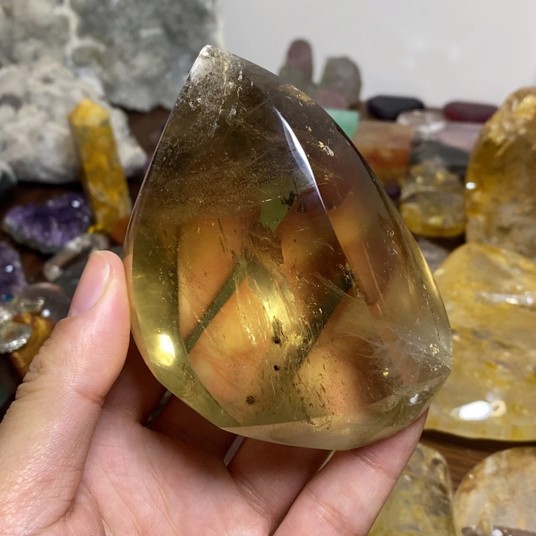 珠宝半成品未镶嵌黄晶